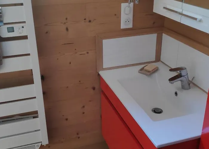 Avec Vue Sur La Vallee *